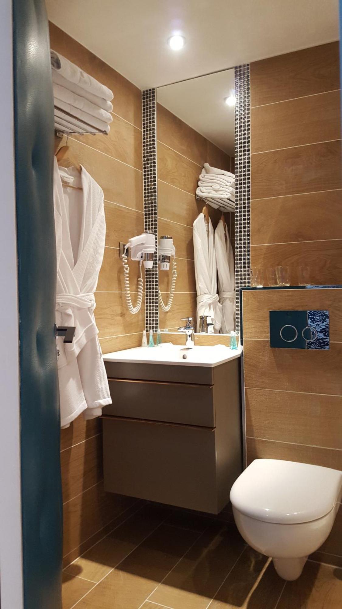 פריז Hotel Du Mont Blanc מראה חיצוני תמונה